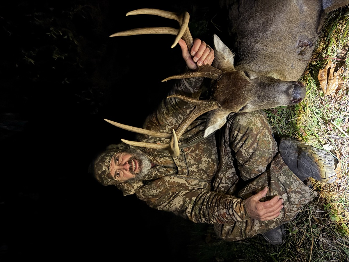 Trophy buck taken on Western Kentucky farm