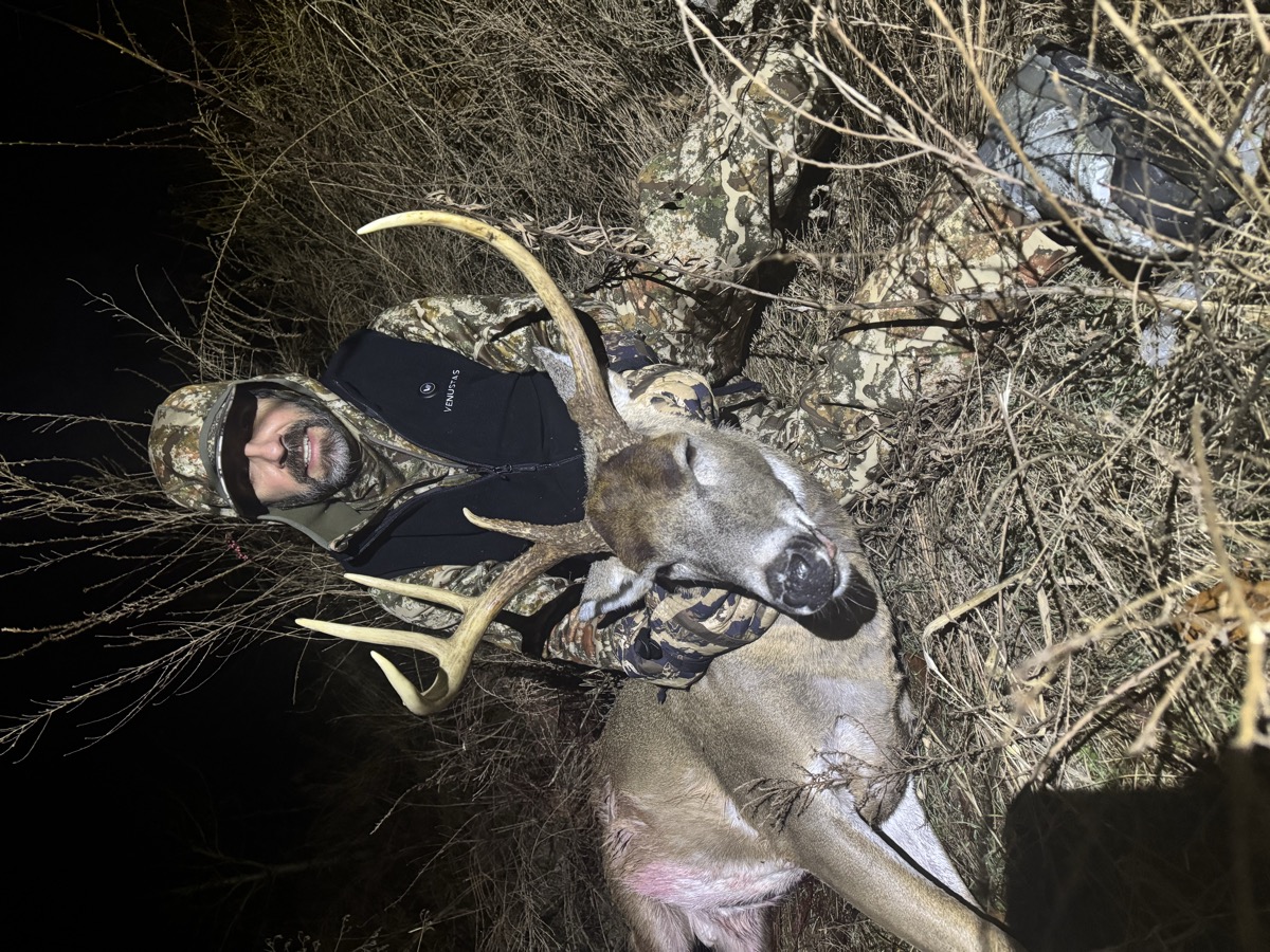 Guided hunt success with trophy deer
